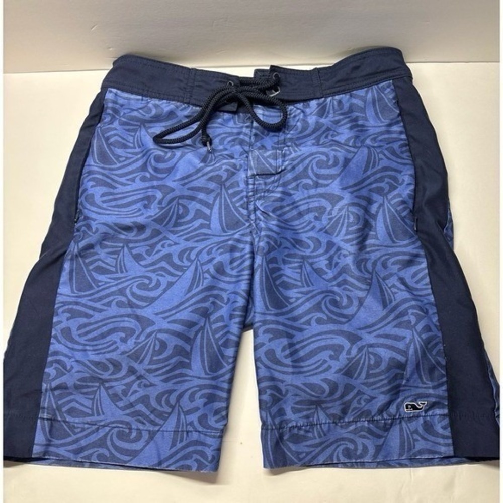 Vineyard vines by target blue board shorts (small)